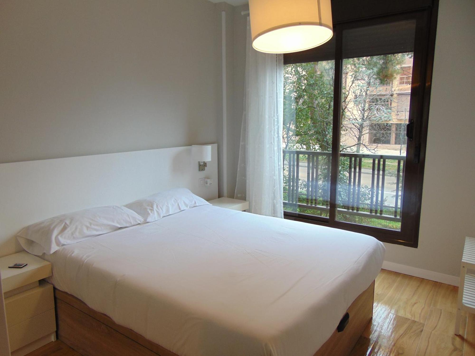 Apartamento Airport Plenilunio Blue Madrid